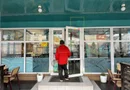 Proprietar vand afacere la cheie. Bacau. Fast Food. Se poate incepe din prima zi