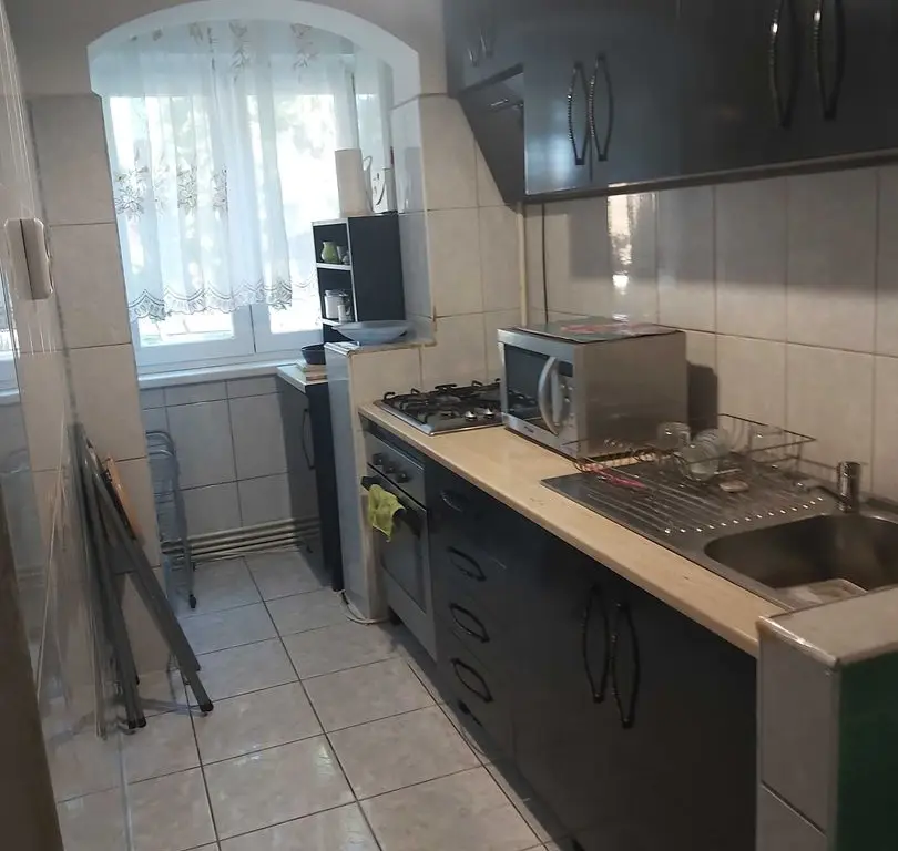 BRASADAS vinde ap 3 cam utilat etaj 2/4 Micro14 Prahova.