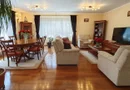 Casa mare. Posibil si clinica, camin batrani, invatamant, sediu firma.