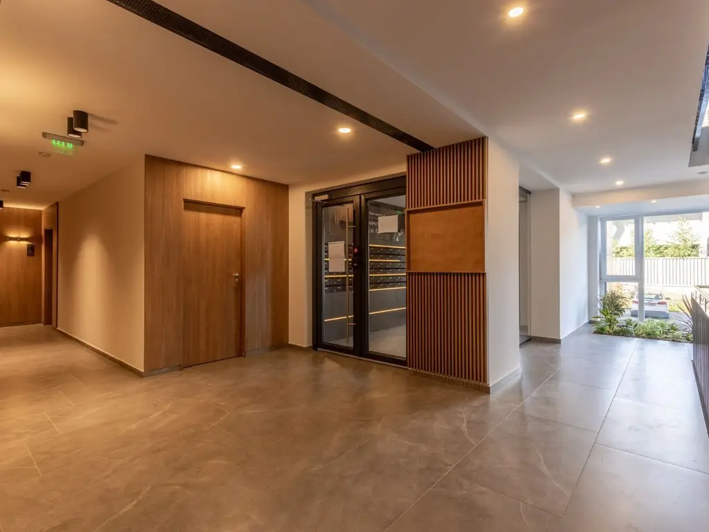 Inchiriem apartament 3 camere mobilat utilat lux cu parcare subterana