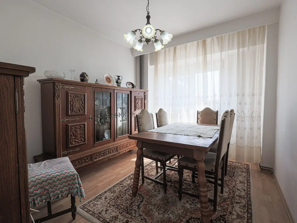 Rezervat Apartament decomandat cu 3 camere in zona spitalului