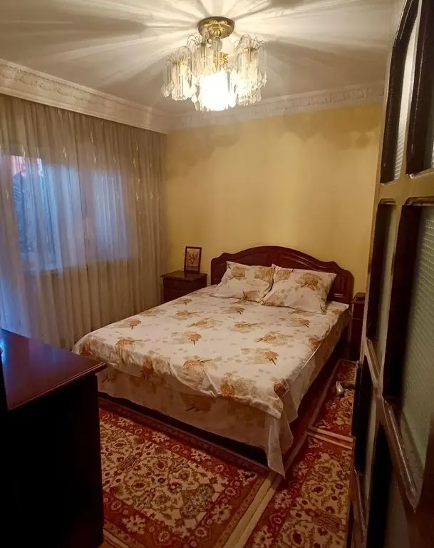 Apartament cu 3 camere in Tomis 3