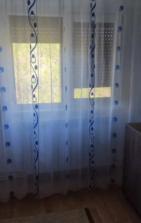 De inchiriat apartament spatios in Piata Centrala, 320 euro