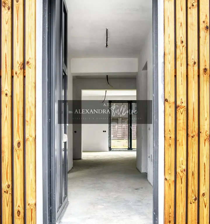 Duplex 4 camere | 120 mp utili | 180 mp curte | P+ET+POD | Floresti