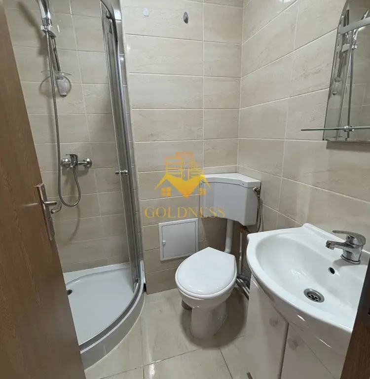 3 camere decomandate, 2 balcoane, Intre lacuri, Aurel Vlaicu, Kaufland