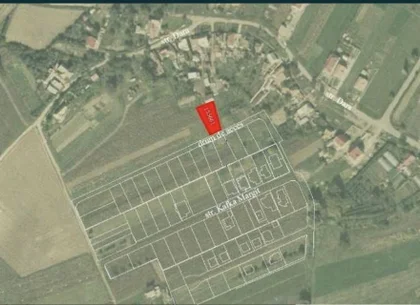 Teren intravilan,676 mp, zona strazii Dara