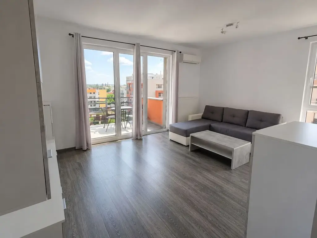Apartament 2 camere decomandat cu parcare subterană – Complex Iris 7,