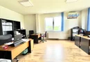 Cladire birouri - spațiu comercial cu parcări în incintă privată