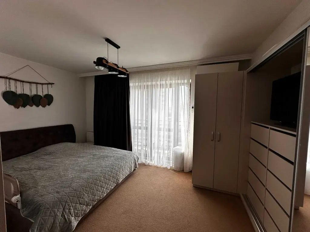 Apartament 3 camere 100 mp Sector 2 , Morarilor