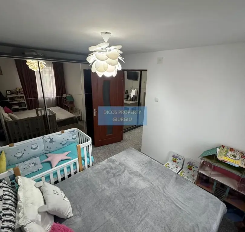 Apartament 2 camere de vânzare – 1 Decembrie 1918, Oinac