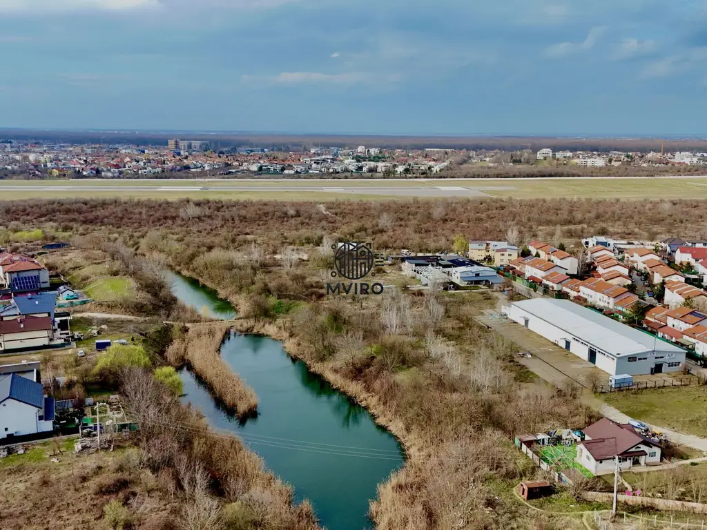 Teren intravilan de vânzare în Pipera – 15.000 mp pe malul lacului