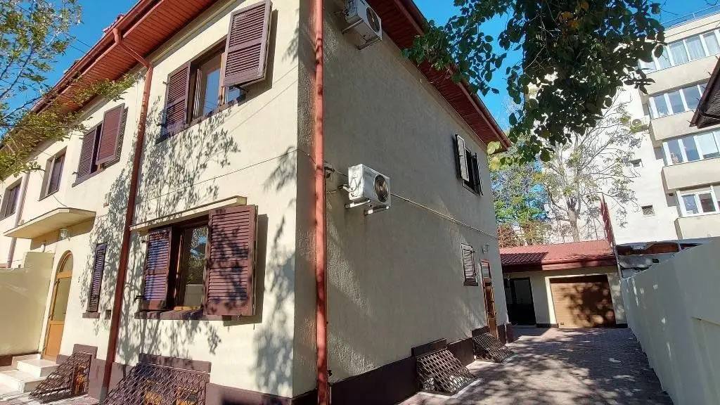 Vila de vanzare direct de la proprietar.