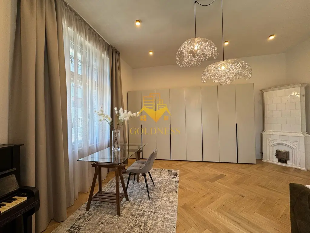 2 camere, Lux, Ultracentral, Parcare, Prima Inchiriere, Piata Unirii