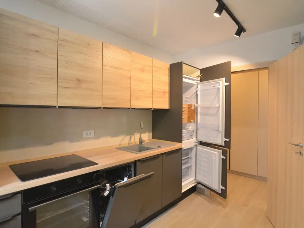Inchiriere 2 camere cu parcare subterana URBAN PLAZA