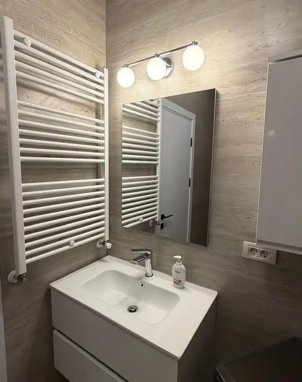 Apartament de Inchiriat - 2 Camere - 61 MP - Zona Grand Arena