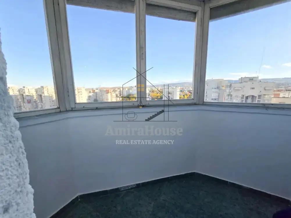 Apartament 3 camere, decomandat, priveliste frumoasa,Marasti zona Piata Marasti