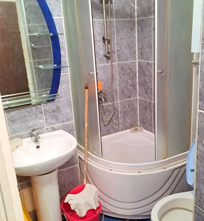 Apartament cu o camera de inchiriat – Micro 38, etaj intermediar