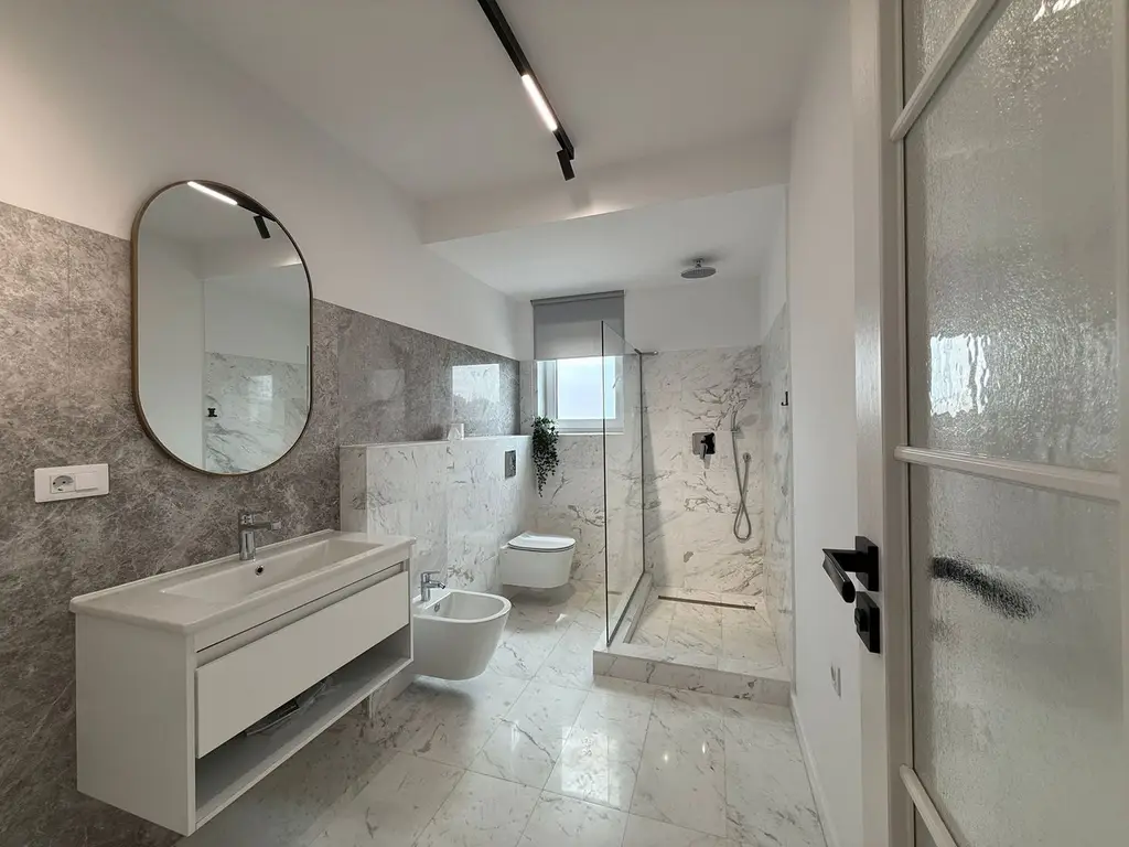 Luxury Duplex with Stunning Sunset Views *** Iancu Nicolae