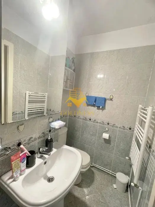 2 camere, decomandate, balcon, Manastur Zona Big, Izlazului,Mehedinti