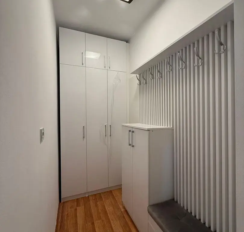 De inchiriat apartament premium cu vedere directă la Dunăre, 1000 euro
