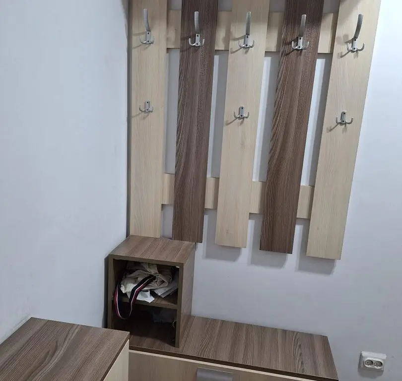Apartament 2 camere Etj1, decomandat, loc de parcare Inclus in pret