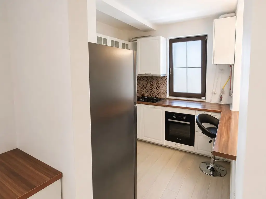 Inchiriez apartament 2 camere, Dumbravita langa padure