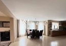 Casa cu 5 camere I Curte 920 mp I Tocile