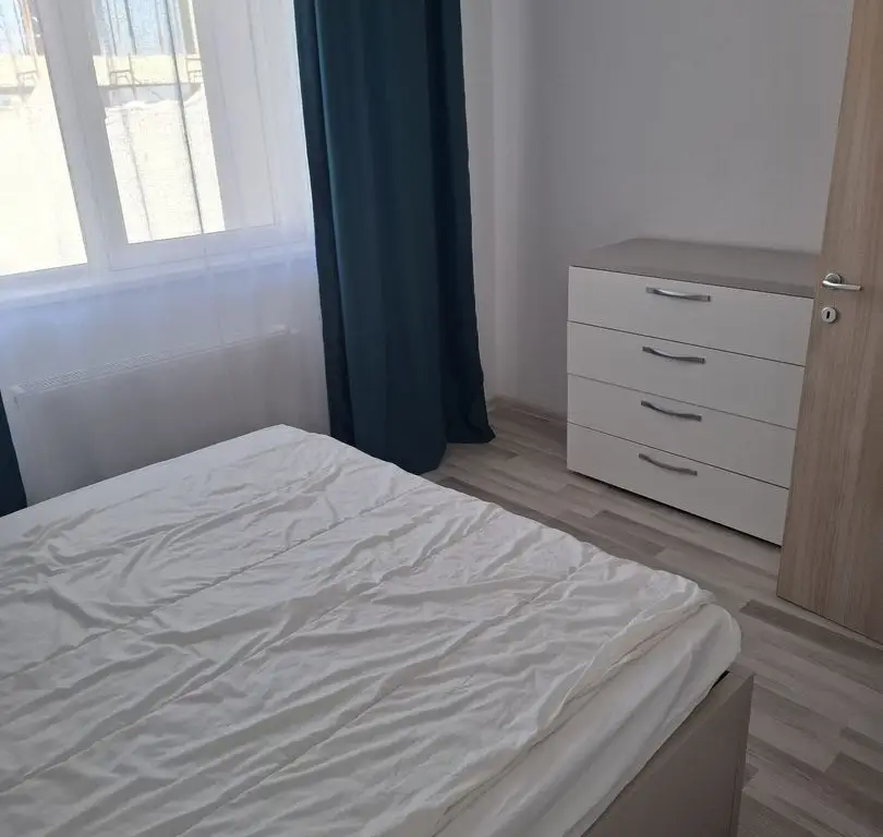 BRASADAS inchiriaza ap 2 cam PARTER Metalurgiei Binelui.