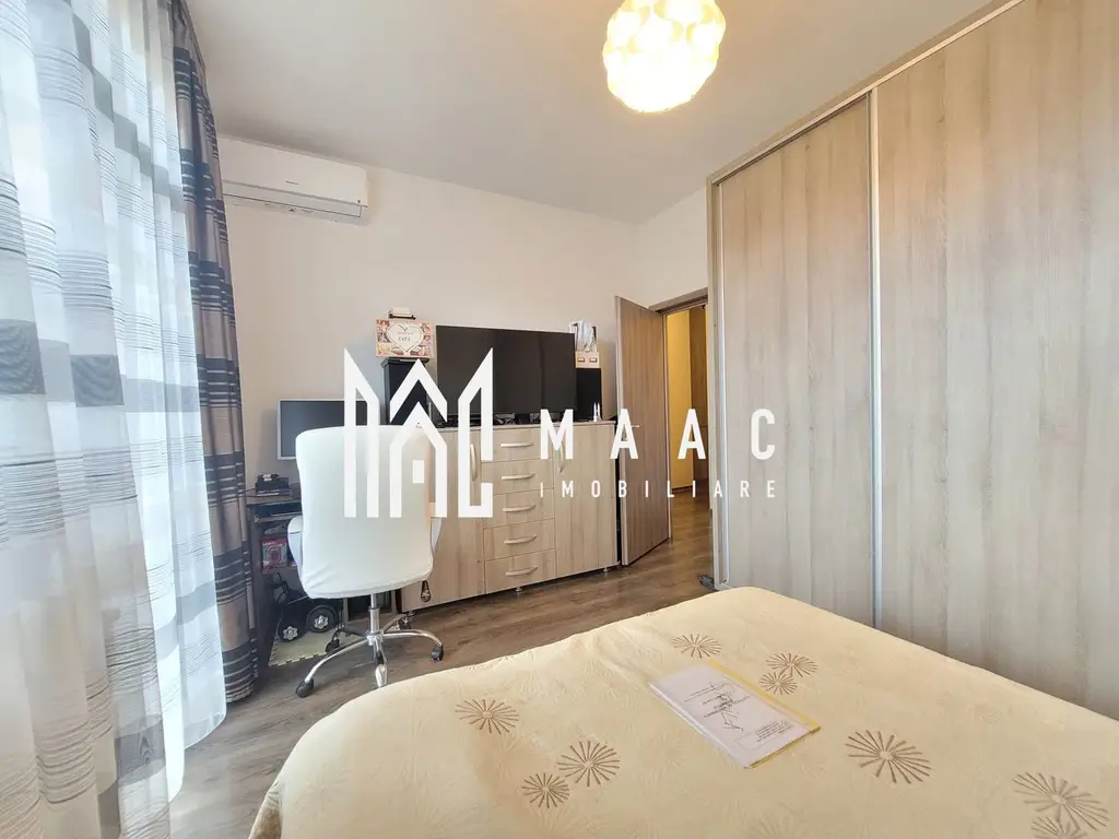 Apartament 3 camere | Decomandat | Etaj 1 | Parcare | Balcon