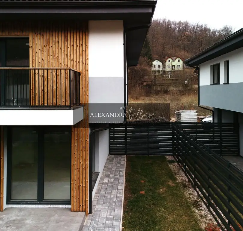 Duplex 4 camere | 120 mp utili | 180 mp curte | P+ET+POD | Floresti