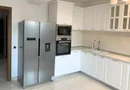 Vând apartament 3 camere 3 minute de Coresi complex ISARAN