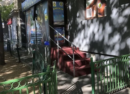 SPATIU COMERCIAL -RAHOVA-margeanului  scara acces exterior INTABULATA