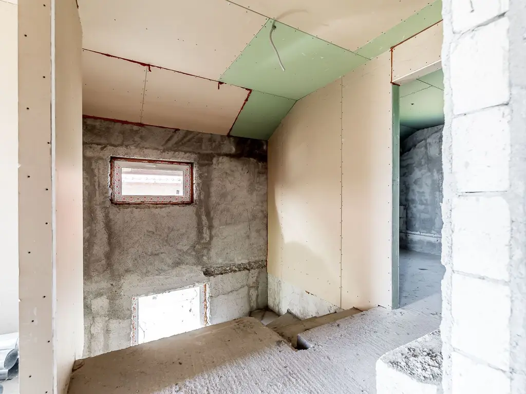 🏡 Casă P+1 la gri | 239 mp construiți | Călugareni -14 km de Arad