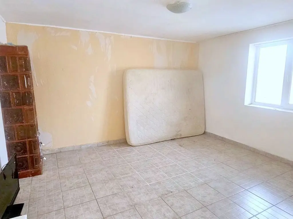 Casa cu 3 camere + 900 mp teren proprietate -Sendreni, jud. Galati