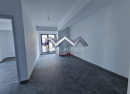 Apartament 2 camere | bucătărie închisă | Otopeni central