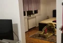 BRASADAS vinde ap 3 cam etaj 1/3 in zona Unirii.