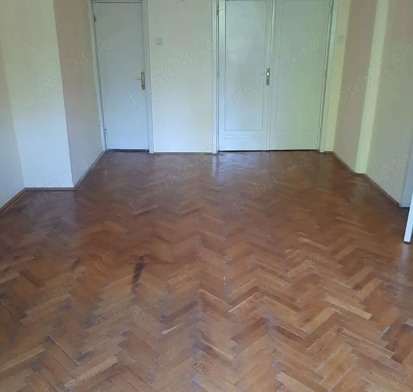 Vând apartament 185mp la Cișmigiu