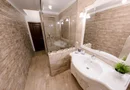 Universitate apartament 5 camere 220 mp de inchiriat