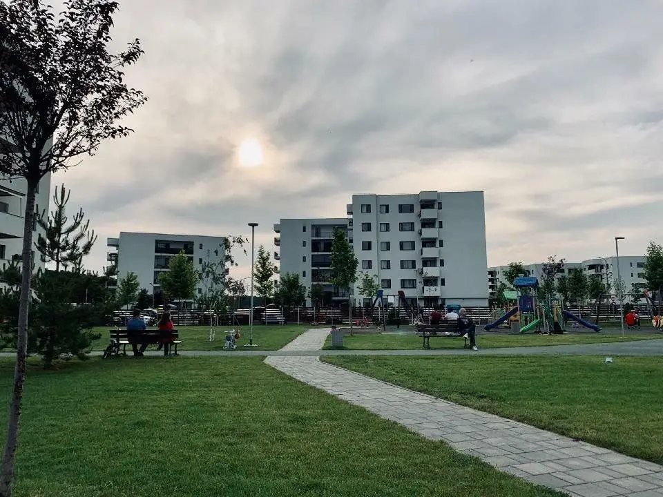Apartament spaţios şi modern Greenfield Baneasa - 3 camere, 76 mp, parcare