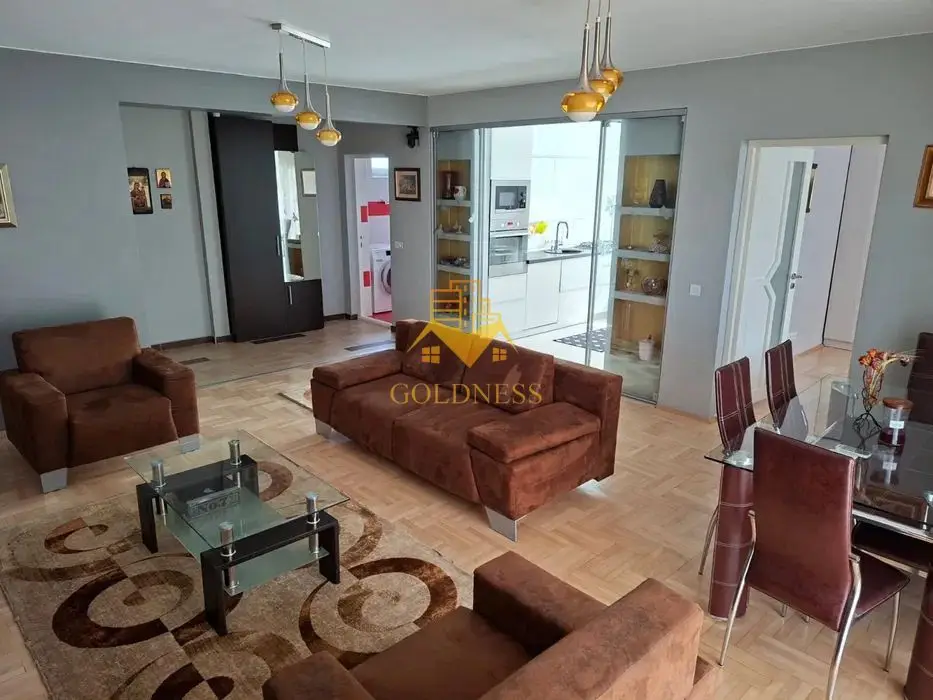 3 Camere decomandate, 2 Parcari, Buna Ziua,Calea Turzii,Bloc nou.