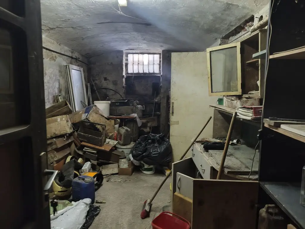 Apartament la casă cu front stradal,  str. M. Eminescu. 119 900 E.