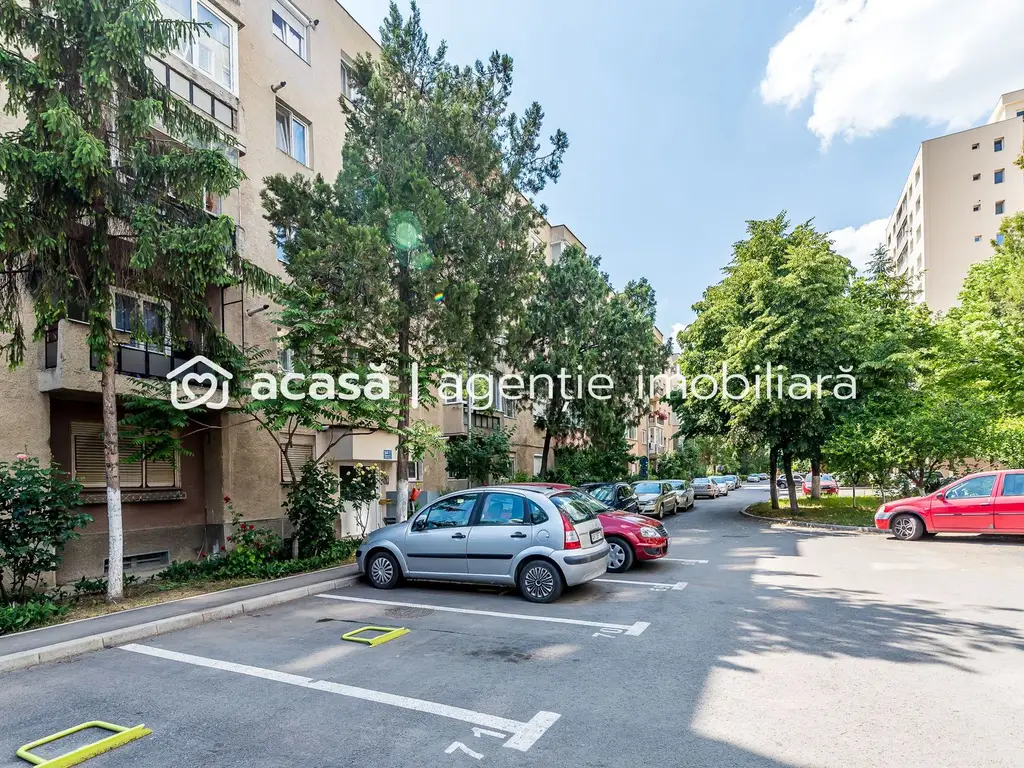 Apartament cu 3 camere, etaj 2 – Zona Vlaicu, Lebăda - COMISION 0