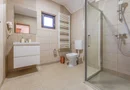 Pensiune Râșnov, 13 camere plus locuință proprietar, zonă Cetate