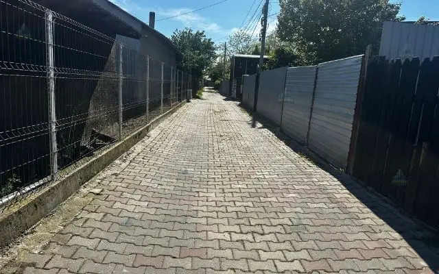 Casă de vânzare – zona Pictor Andreescu / Intrarea Trifoiului