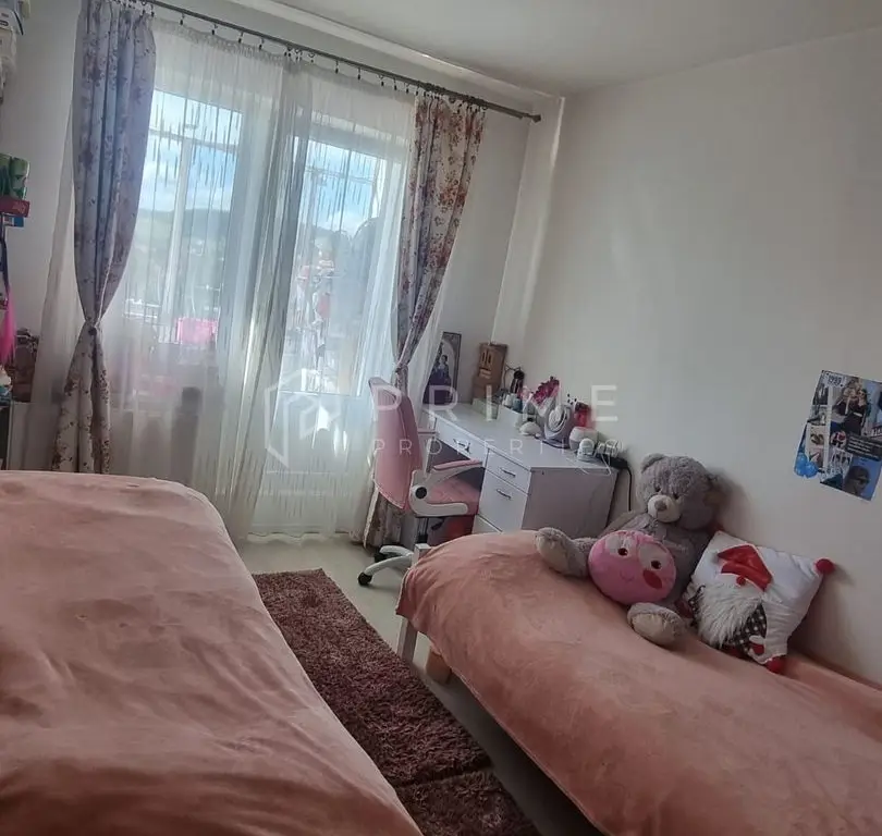 Apartament spațios cu 3 camere | Cartier Unirii