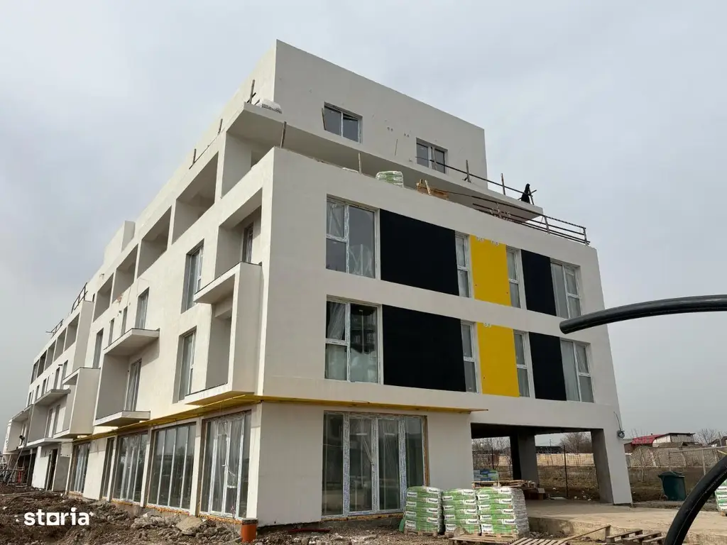 BRASADAS vinde Penthouse 4 cam spatios Metrou Parc Titan