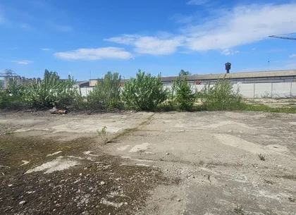 De inchiriat – Teren intravilan 2.077 mp – zona Calea Prutului