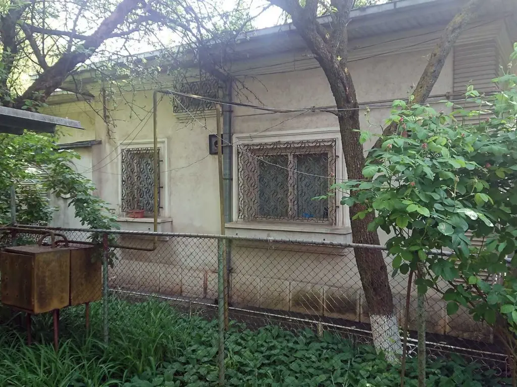 Vand casa tip vila, zona Copou