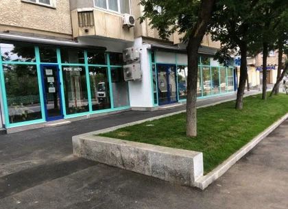 Agenția imobiliara BRASADAS închiriază sp com STRADAL 172mp.