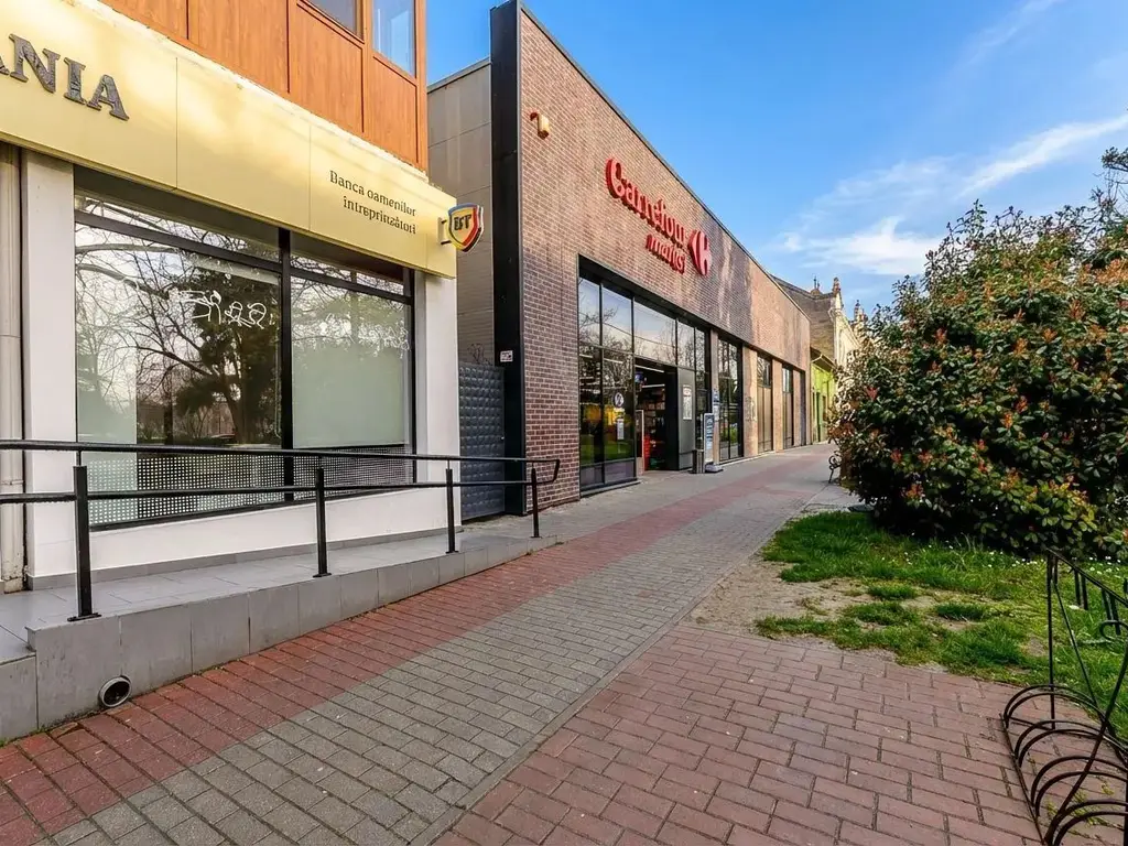 Spațiu comercial premium cu chiriaș stabil (Carrefour Market) Nădlac
